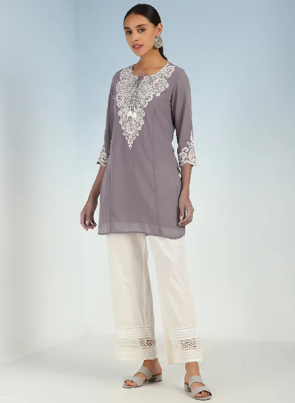 Lavender Tunic with Dori Neck and Round Hem