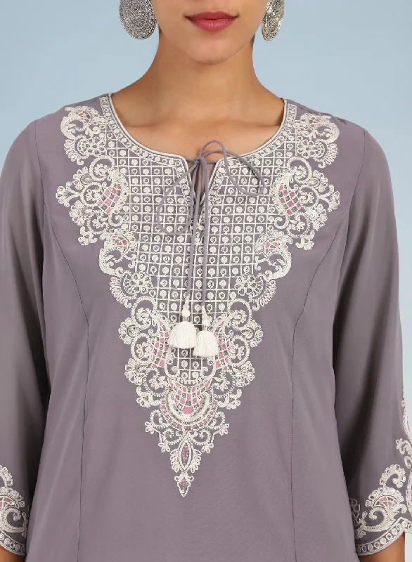 Lavender Tunic with Dori Neck and Round Hem