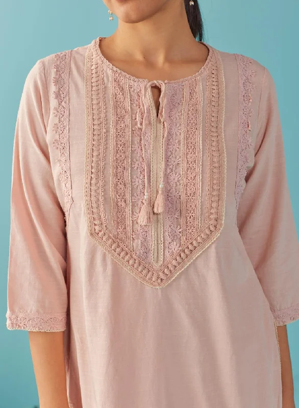 Solid Peach Textured Kurta Set with Schiffli & Lace Work