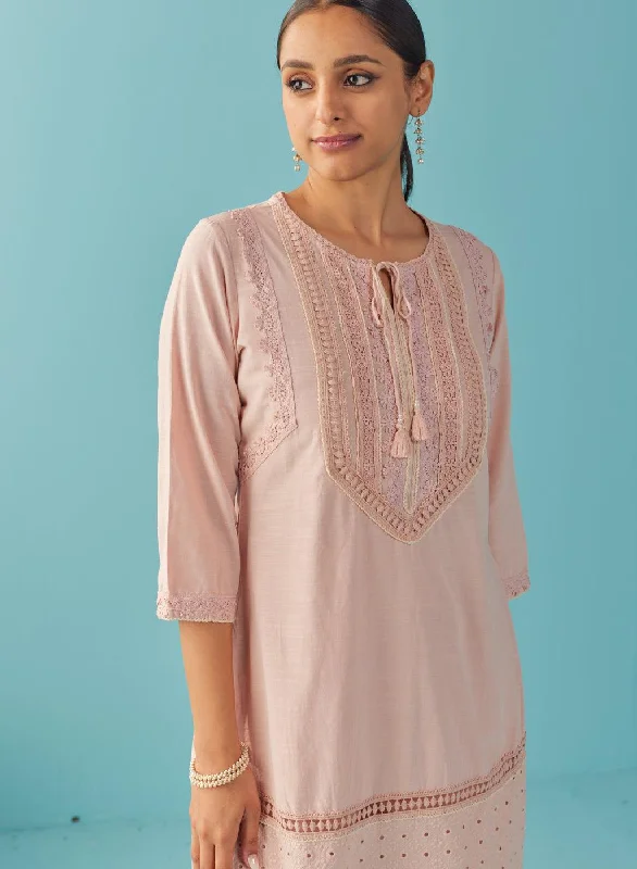 Solid Peach Textured Kurta Set with Schiffli & Lace Work